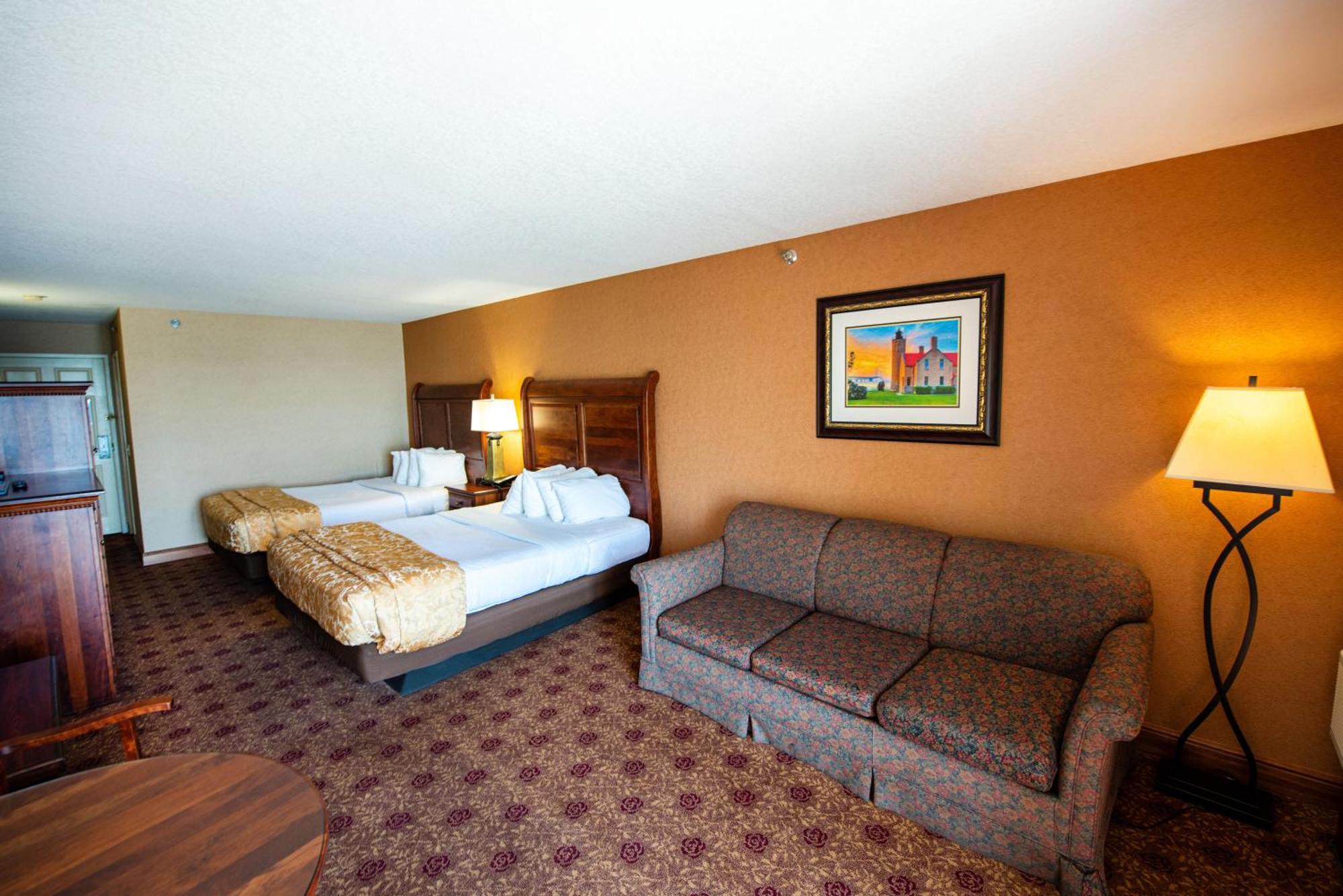 Hamilton Inn Select Beachfront Mackinaw City Exterior foto